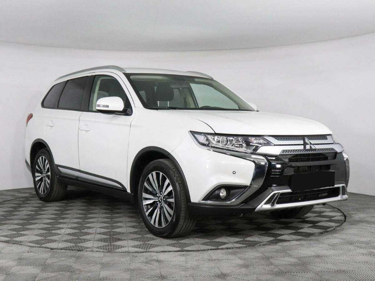 Купить Mitsubishi Outlander, 2019, 91 367 км.. Фото: #2