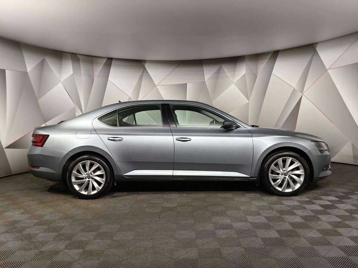 Купить Skoda Superb, 2017, 47 840 км.. Фото: #5