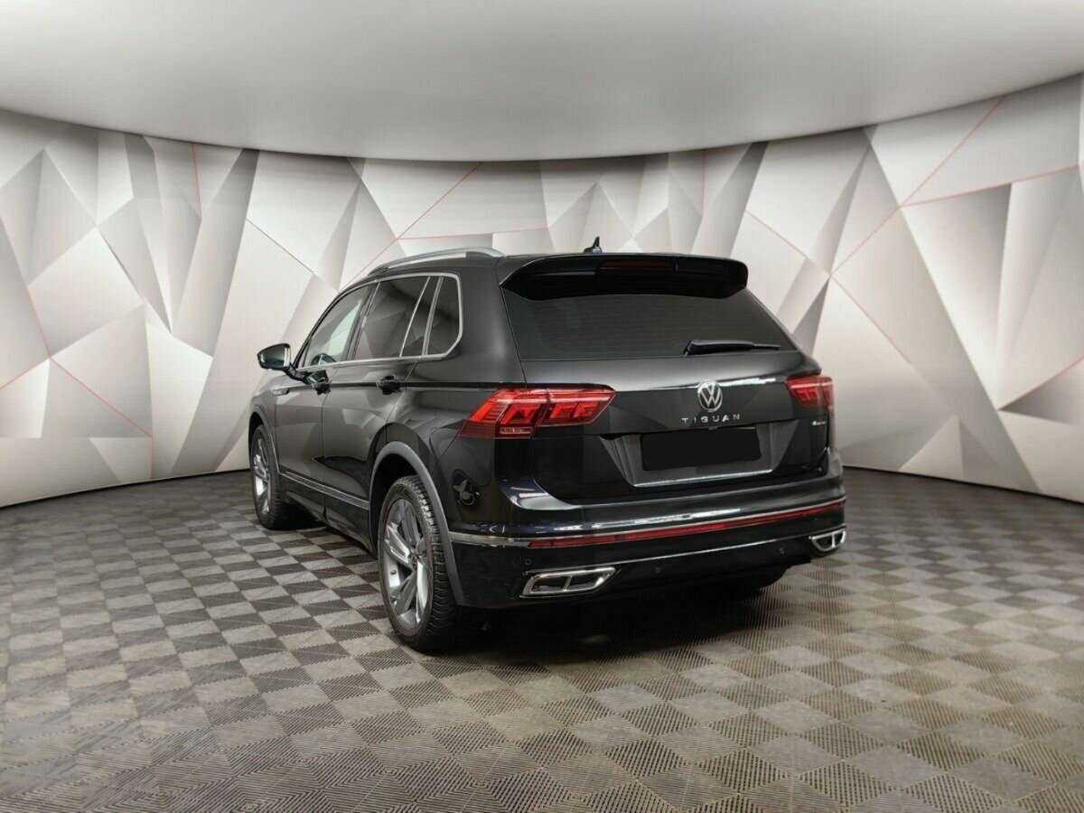 Купить Volkswagen Tiguan, 2021, 26 100 км.. Фото: #3