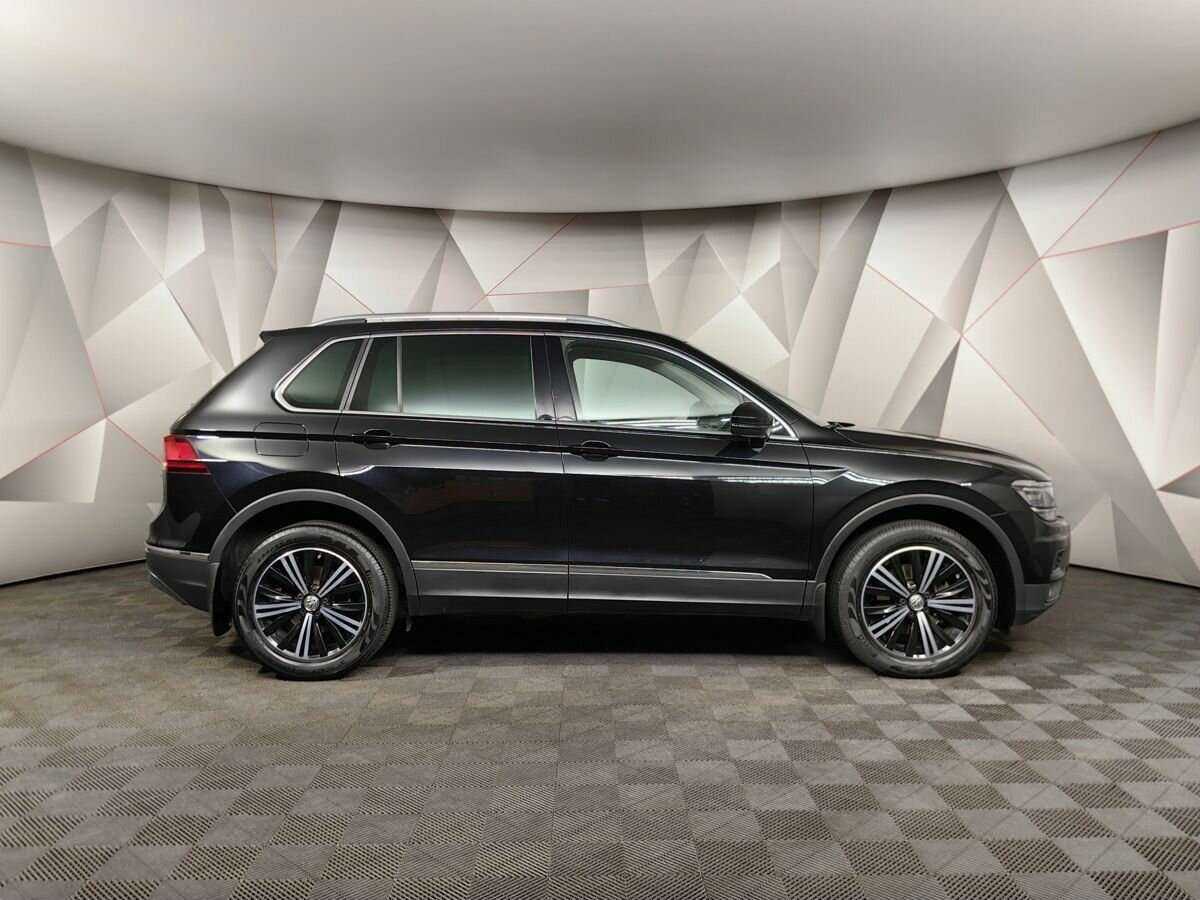 Купить Volkswagen Tiguan, 2018, 82 646 км.. Фото: #5