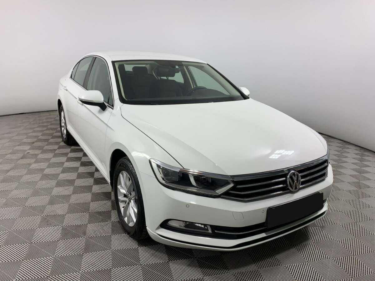 Купить Volkswagen Passat, 2019, 101 776 км.. Фото: #2
