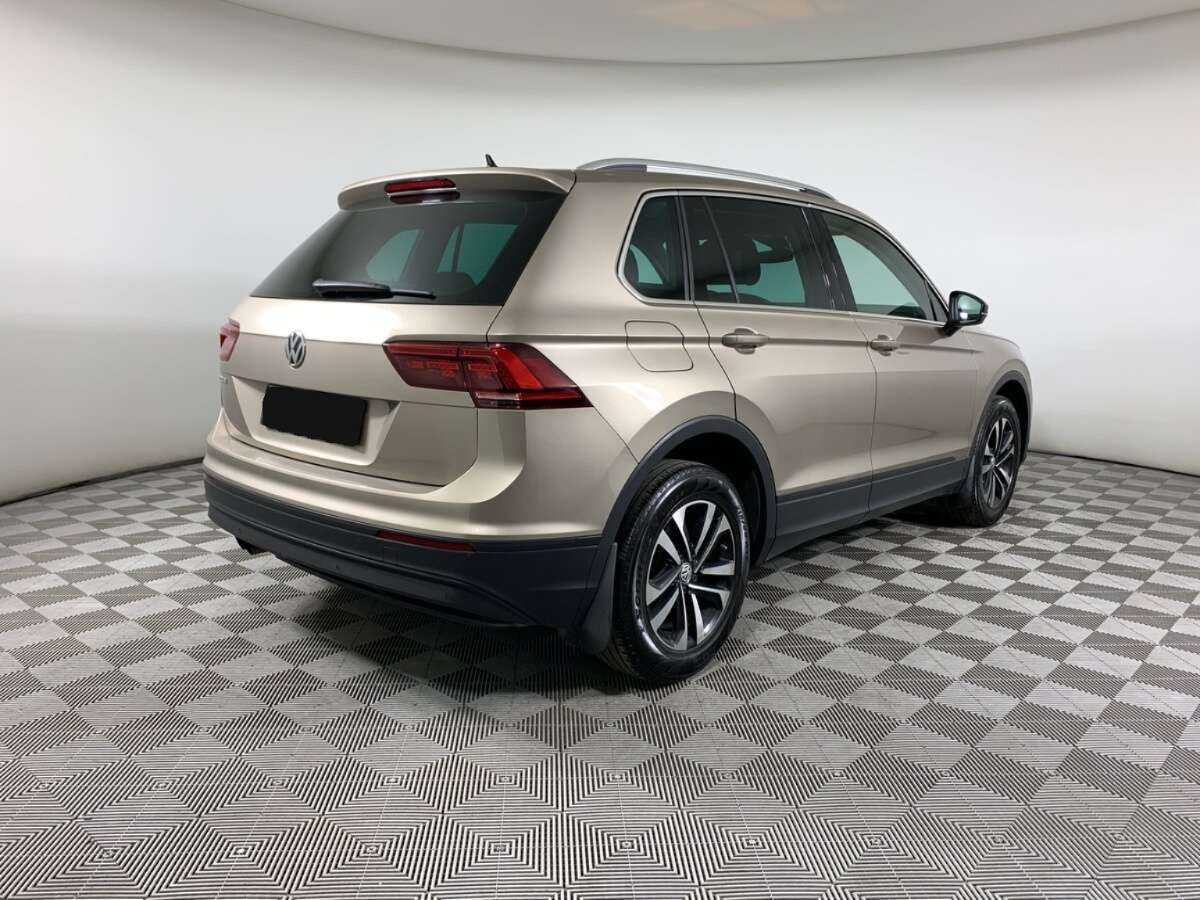 Купить Volkswagen Tiguan, 2020, 120 500 км.. Фото: #4