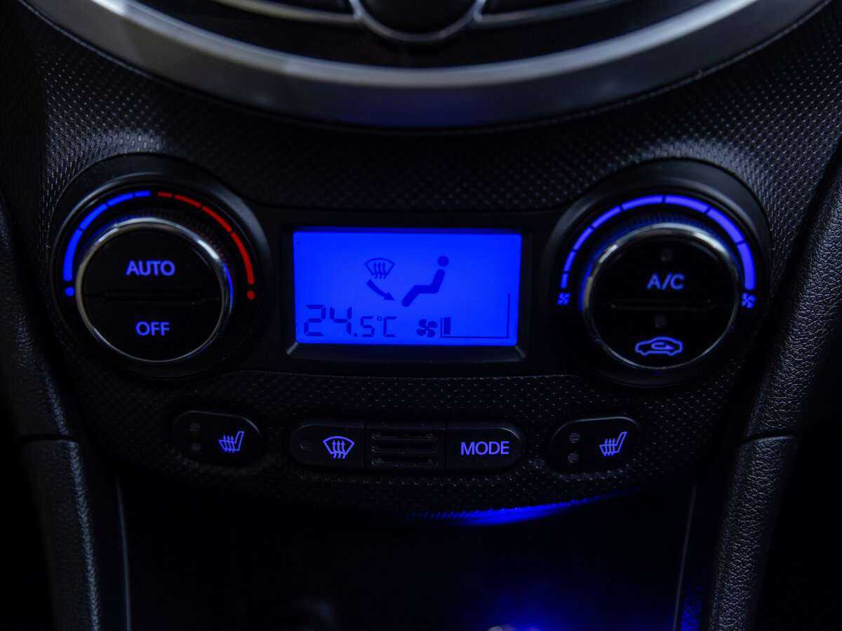 Купить Hyundai Solaris, 2012, 132 942 км.. Фото: #16