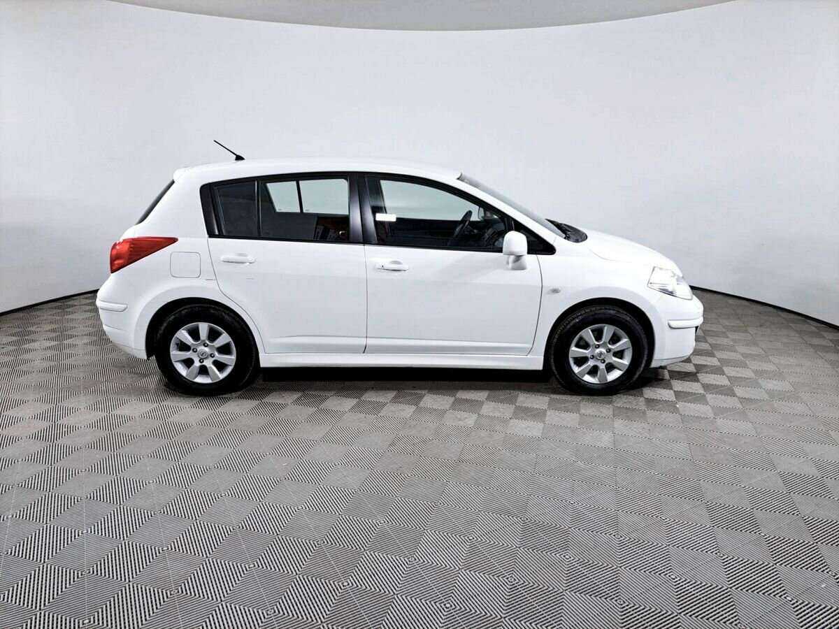 Купить Nissan Tiida, 2012, 78 440 км.. Фото: #3