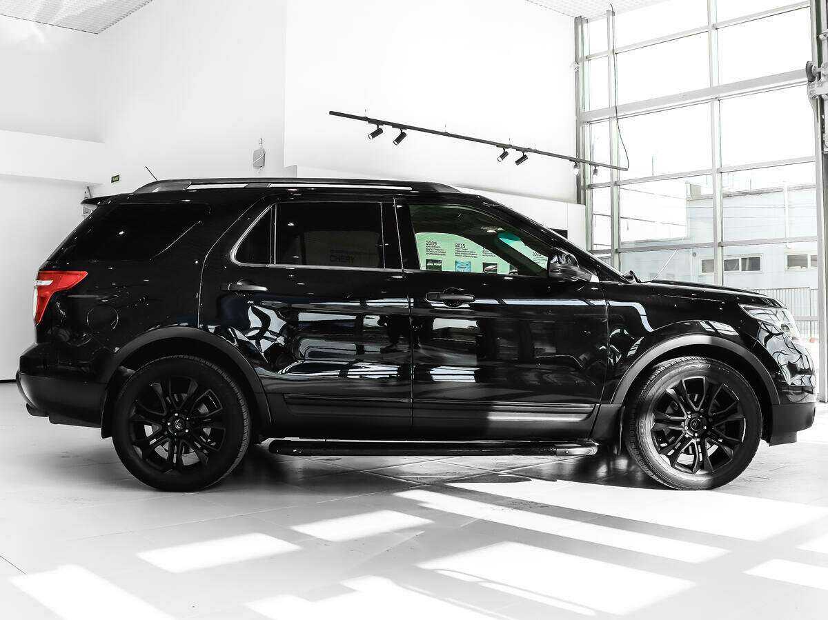 Купить Ford Explorer, 2014, 170 931 км.. Фото: #3