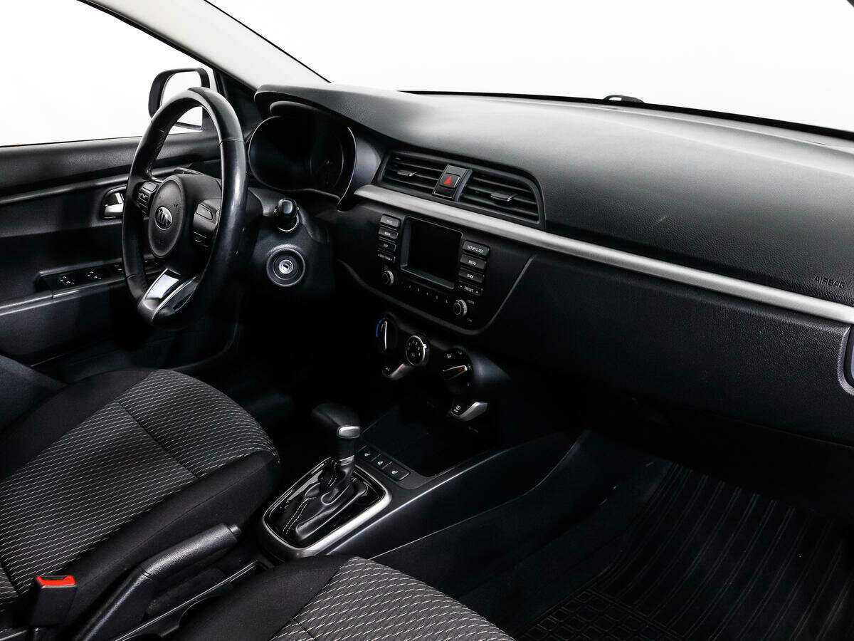 Купить Kia Rio, 2018, 58 043 км.. Фото: #10