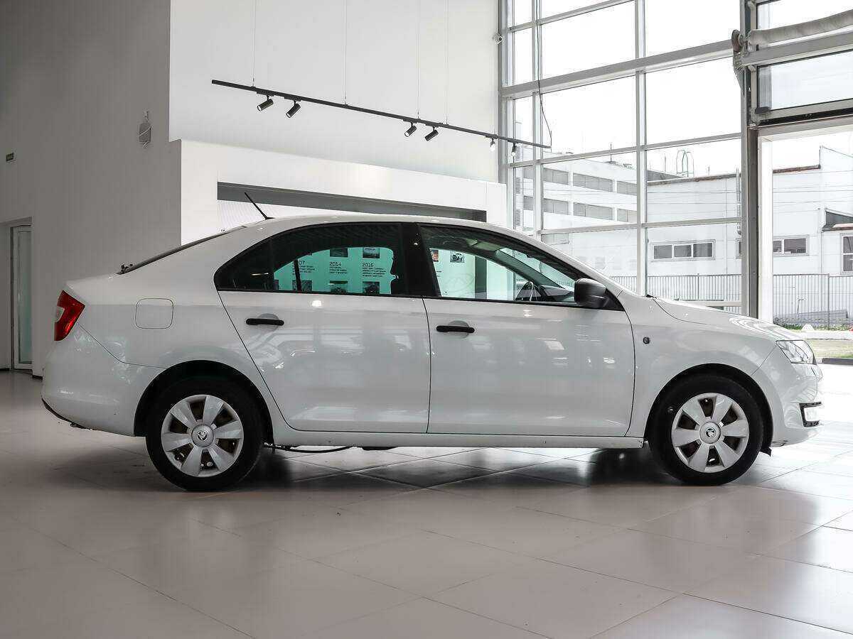 Купить Skoda Rapid, 2016, 63 428 км.. Фото: #6