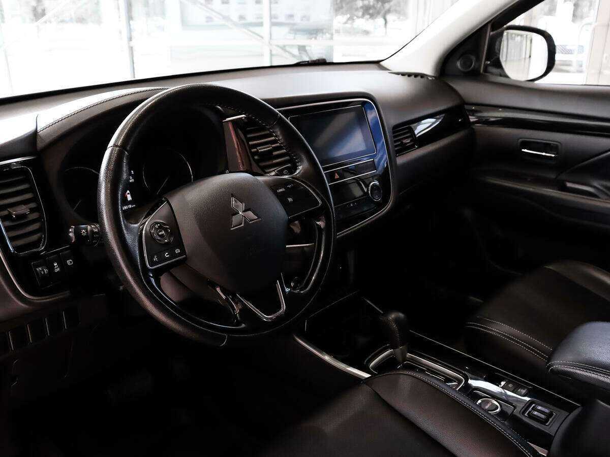 Купить Mitsubishi Outlander, 2019, 69 017 км.. Фото: #8