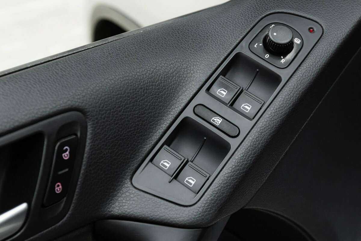 Купить Volkswagen Tiguan, 2013, 153 000 км.. Фото: #6