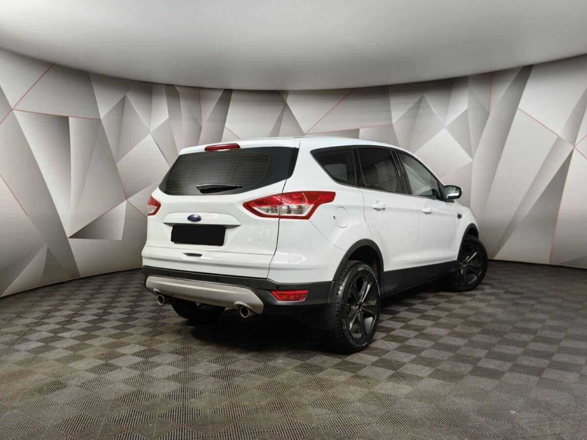 Купить Ford Kuga, 2015, 81 911 км.. Фото: #1
