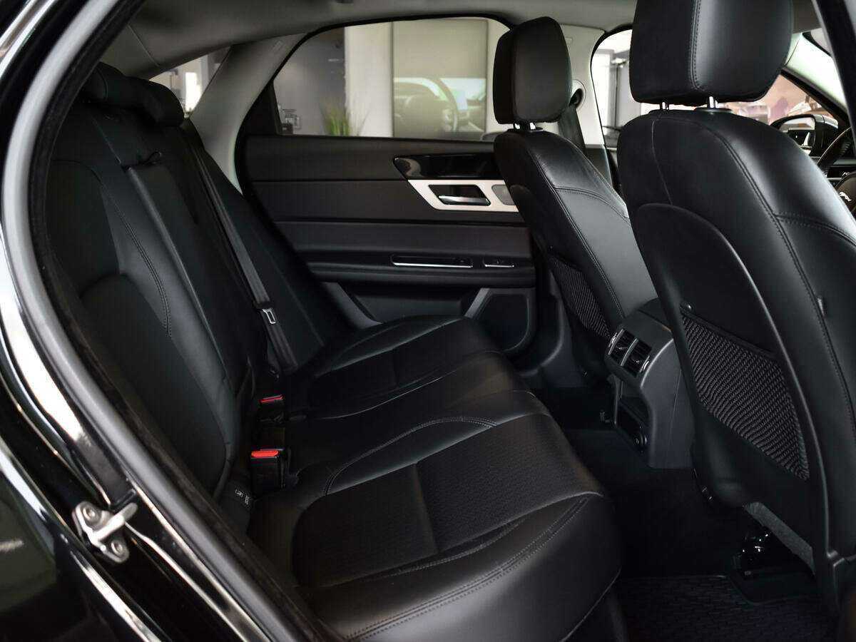 Купить Jaguar XF, 2017, 74 452 км.. Фото: #8