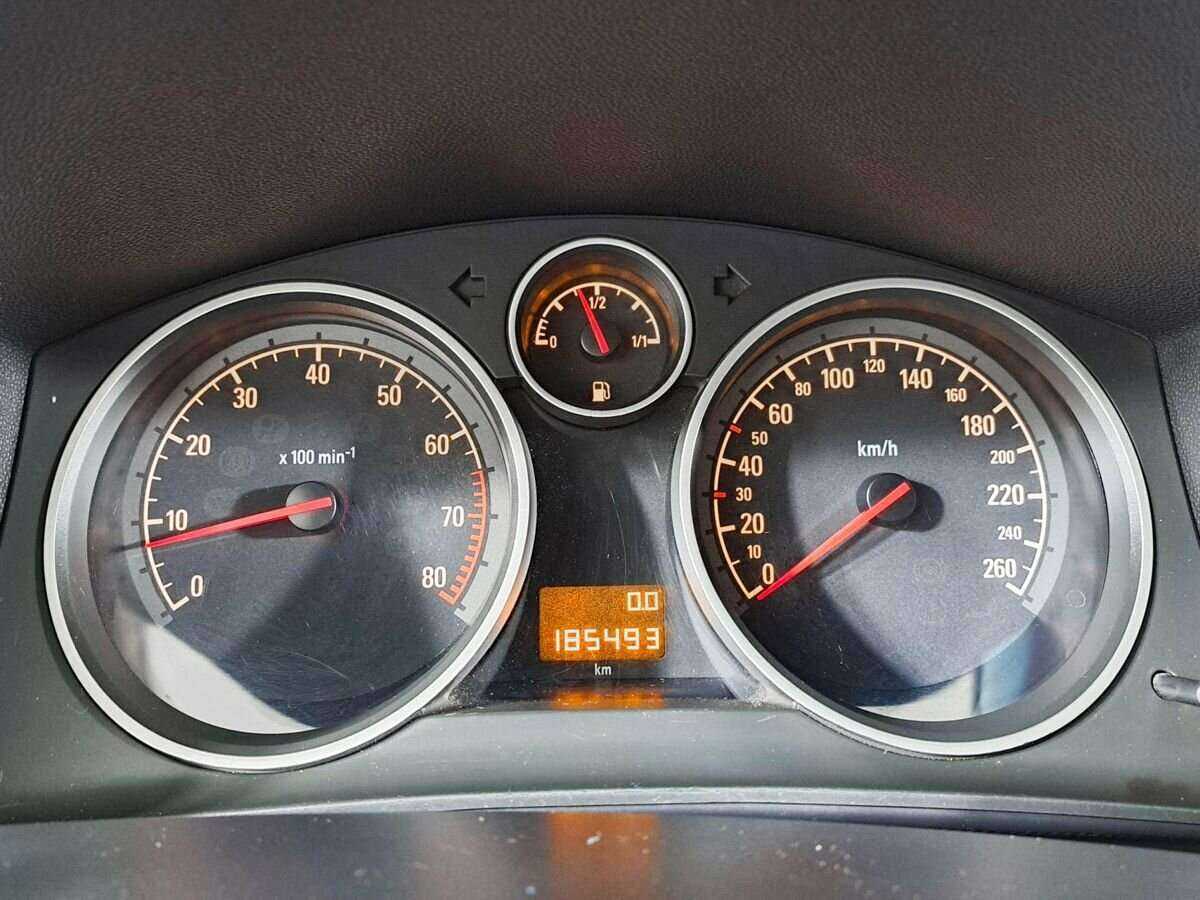 Купить Opel Astra, 2013, 185 500 км.. Фото: #11