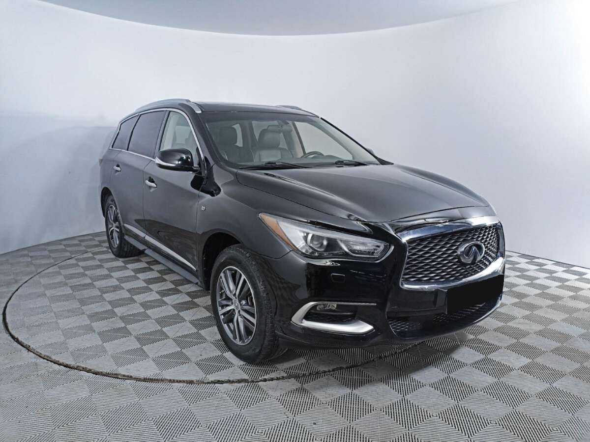 Купить Infiniti QX60, 2018, 73 205 км.. Фото: #2