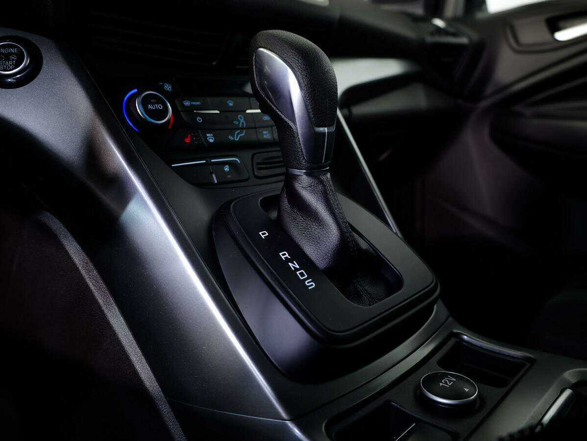 Купить Ford Kuga, 2018, 47 156 км.. Фото: #13