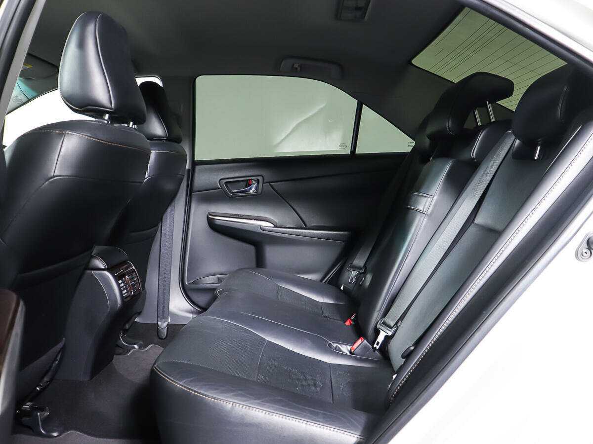 Купить Toyota Camry, 2017, 222 516 км.. Фото: #3