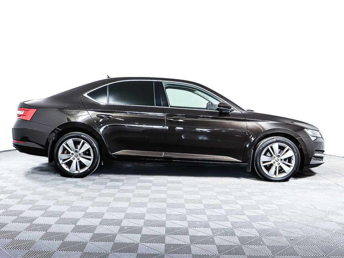 Купить Skoda Superb, 2021, 71 741 км.. Фото: #3