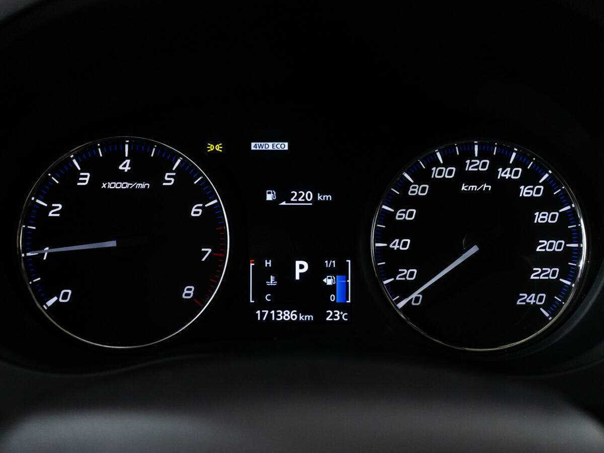 Купить Митсубиши Оутлэндер, 2017, 171 384 км.. Фото: #11