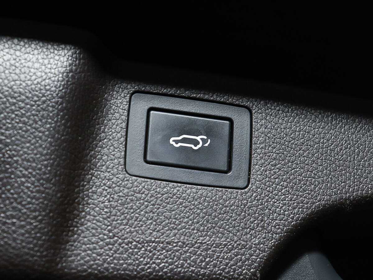 Купить Hyundai Santa Fe, 2018, 137 180 км.. Фото: #16