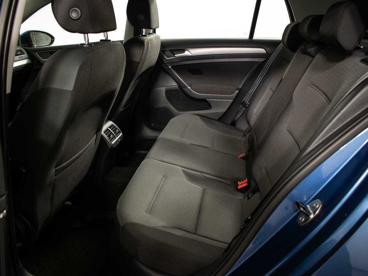 Купить Volkswagen Golf, 2012, 106 708 км.. Фото: #9