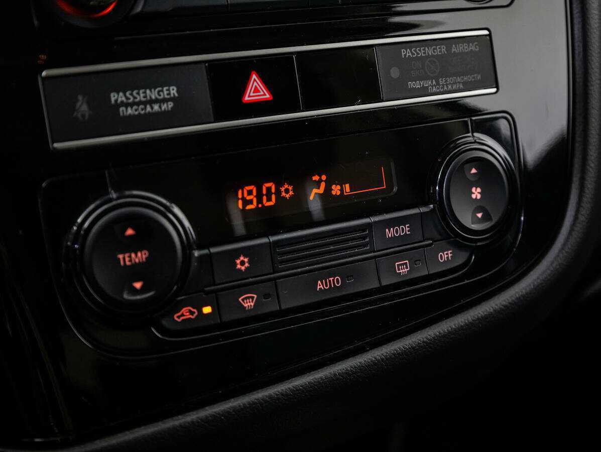 Купить Mitsubishi Outlander, 2019, 32 250 км.. Фото: #12