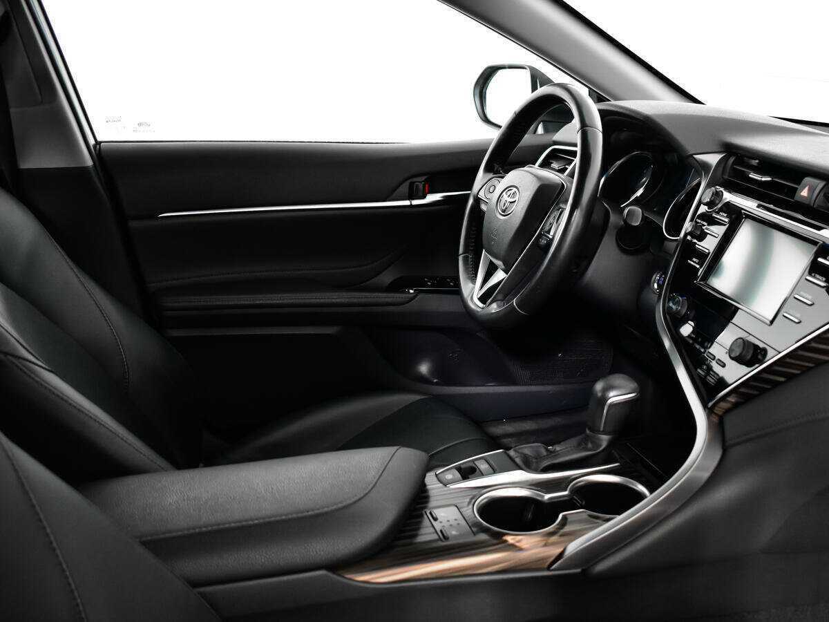 Купить Toyota Camry, 2020, 112 381 км.. Фото: #8