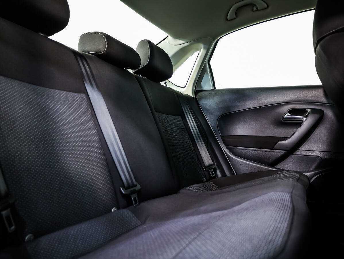 Купить Volkswagen Polo, 2016, 110 557 км.. Фото: #10