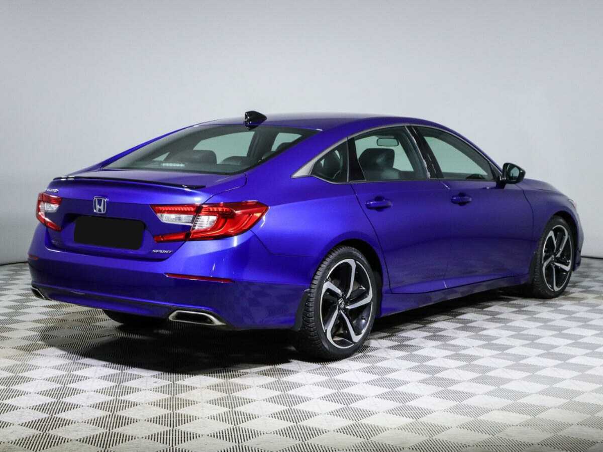 Купить Honda Accord, 2022, 10 620 км.. Фото: #2
