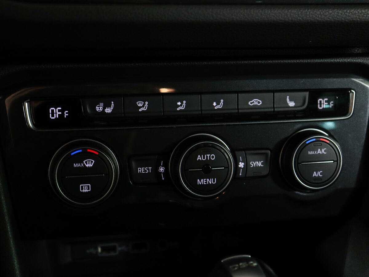 Купить Volkswagen Tiguan, 2019, 74 900 км.. Фото: #19