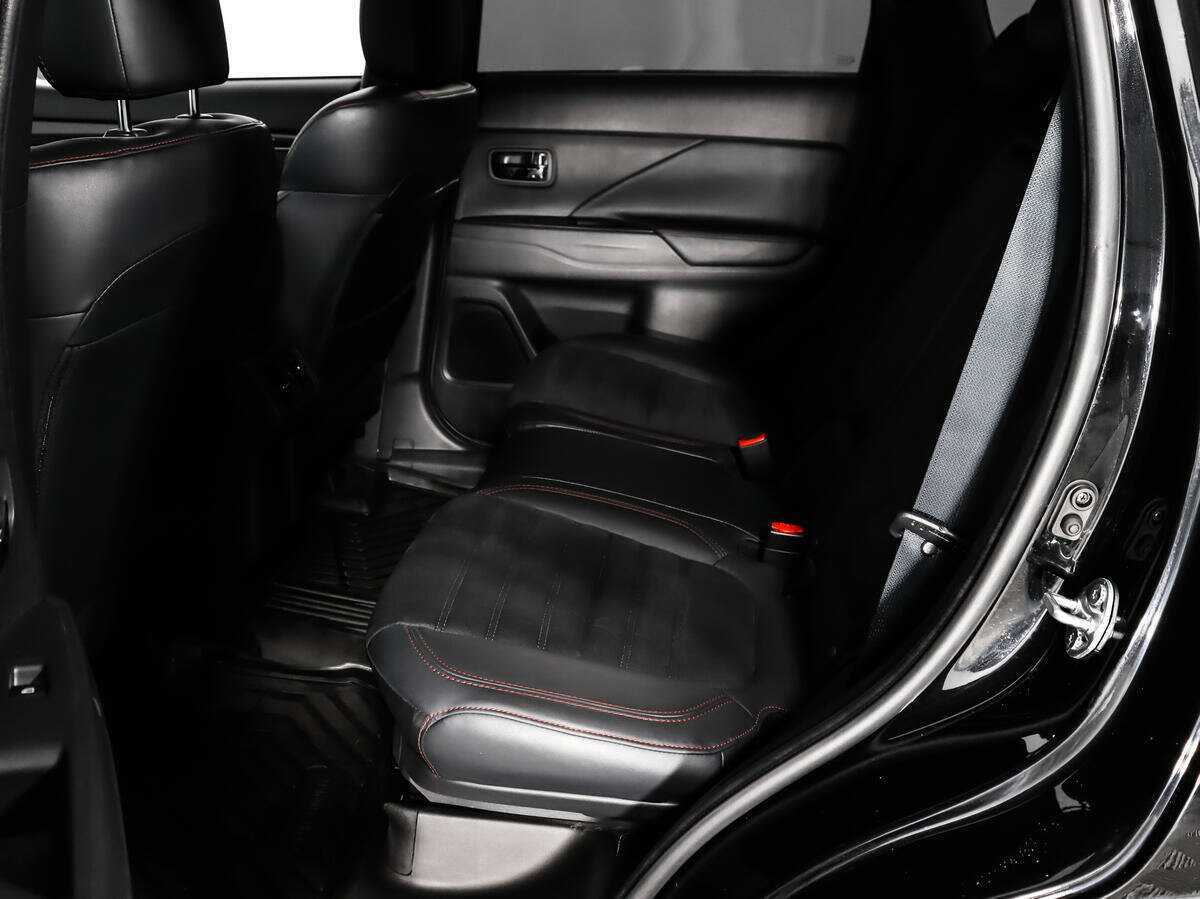 Купить Mitsubishi Outlander, 2021, 74 533 км.. Фото: #11