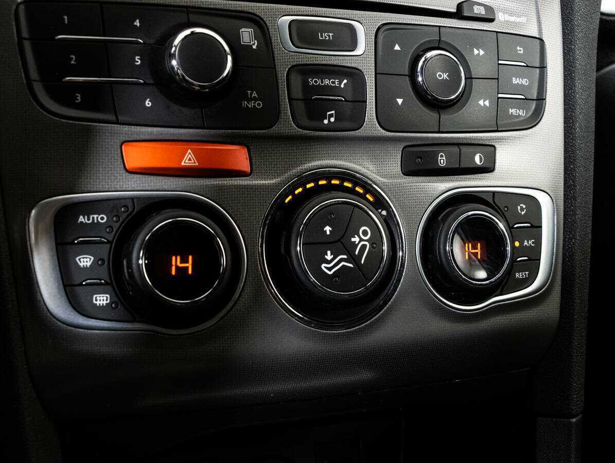 Купить Ситроен Ц4, 2016, 136 303 км.. Фото: #11