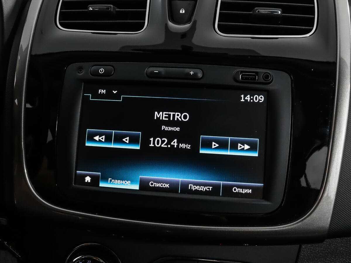 Купить Renault Sandero, 2019, 41 830 км.. Фото: #12