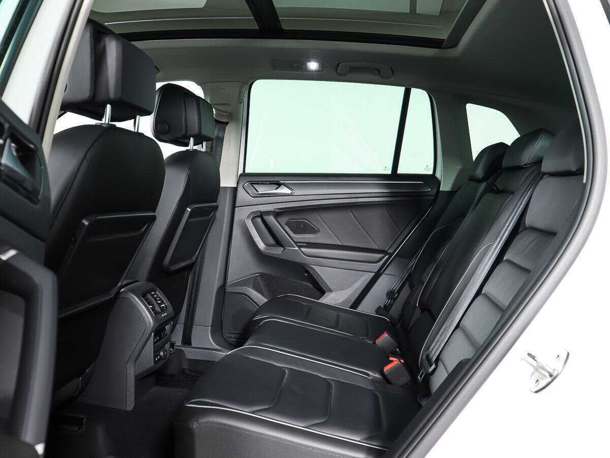 Купить Volkswagen Tiguan, 2017, 45 484 км.. Фото: #9