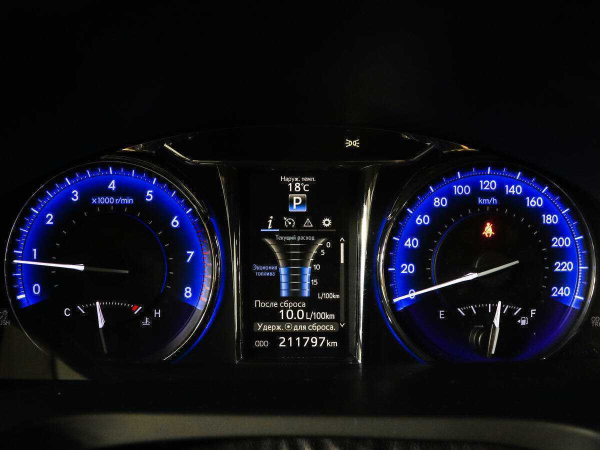 Купить Тойота Камри, 2018, 211 796 км.. Фото: #8