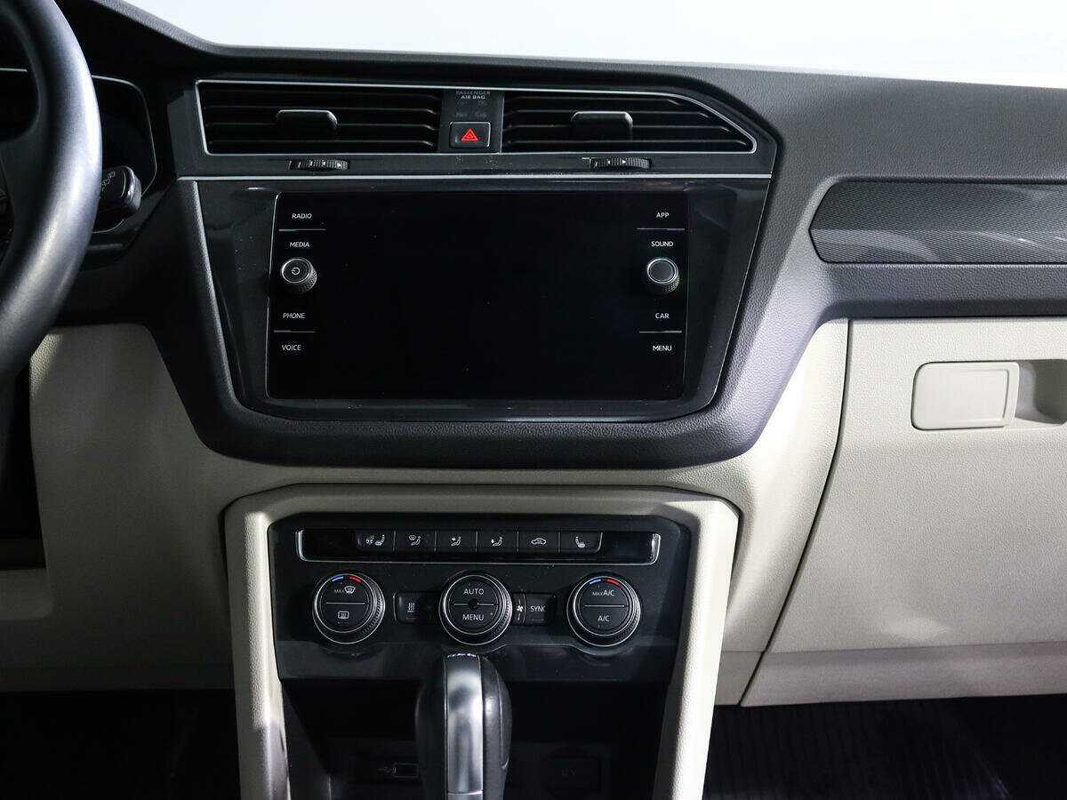 Купить Volkswagen Tiguan, 2018, 67 721 км.. Фото: #12