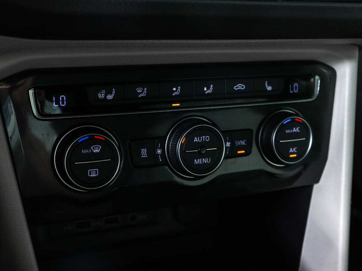 Купить Volkswagen Tiguan, 2018, 67 721 км.. Фото: #15