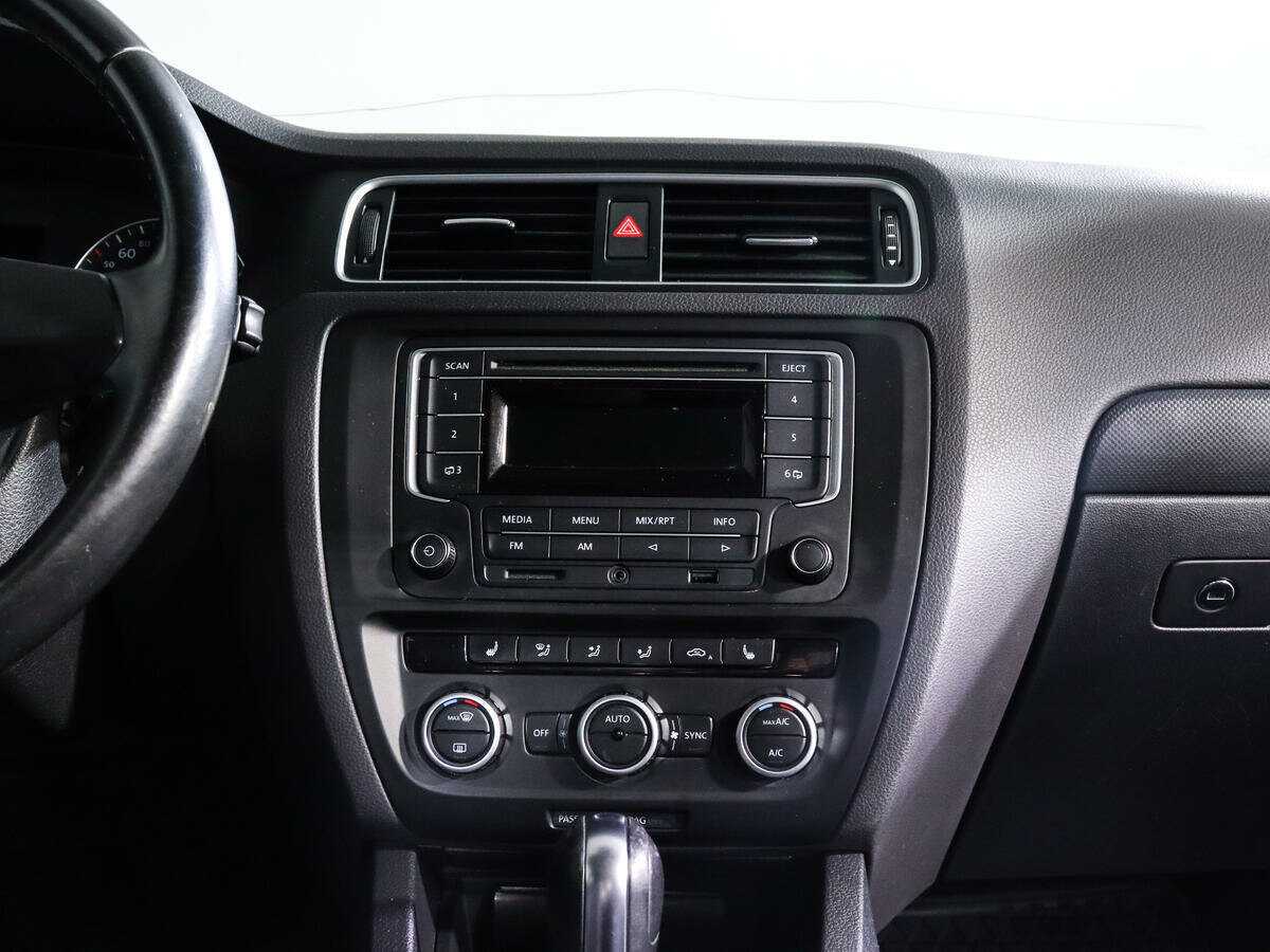 Купить Volkswagen Jetta, 2014, 108 700 км.. Фото: #12