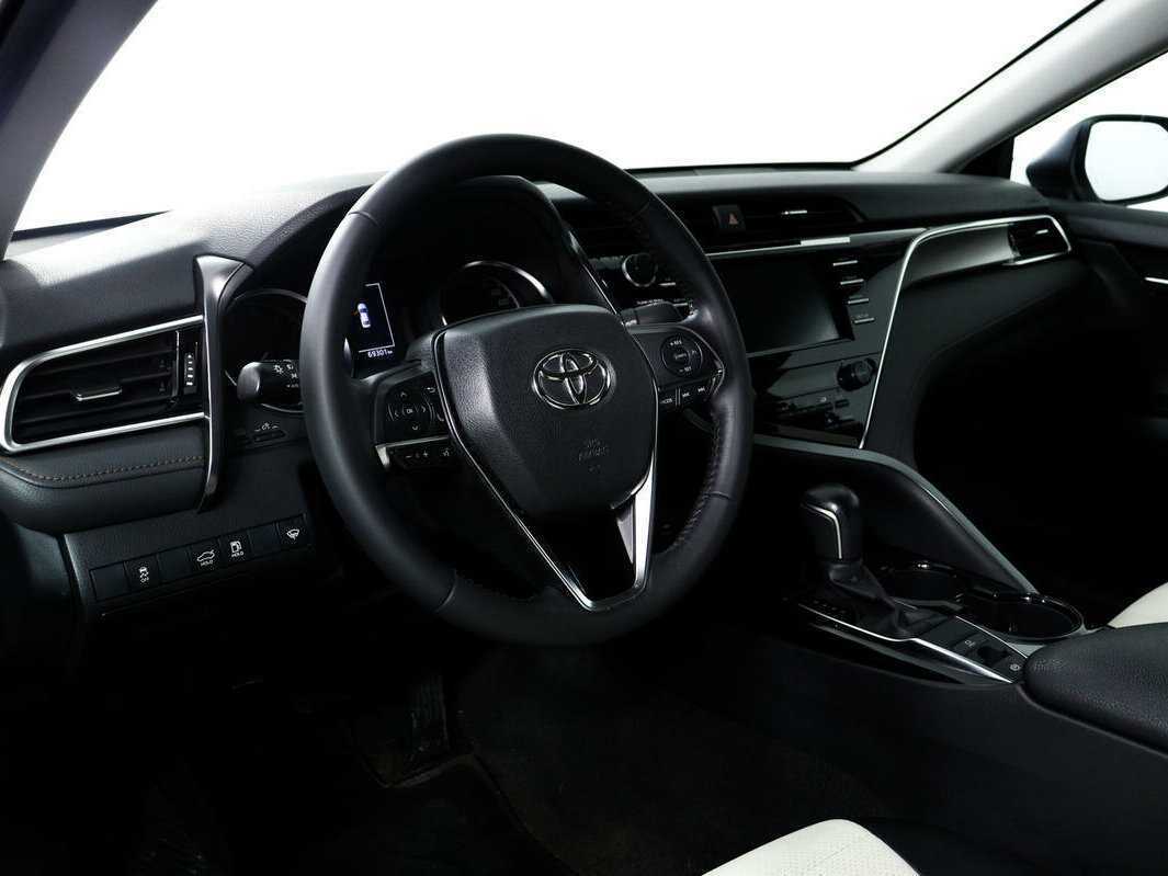 Купить Тойота Камри, 2019, 69 296 км.. Фото: #12