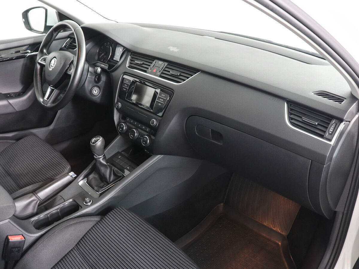 Купить Skoda Octavia, 2015, 194 150 км.. Фото: #9