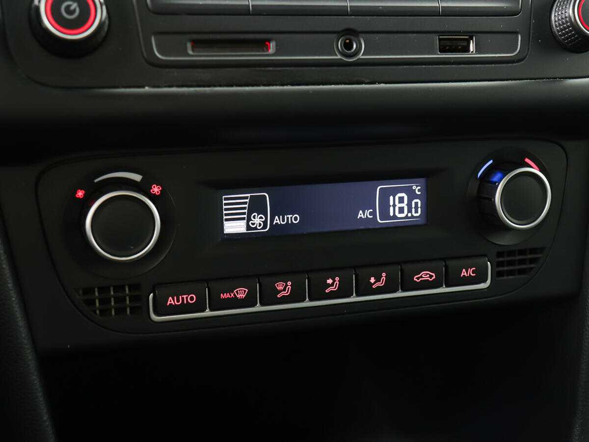 Купить Volkswagen Polo, 2017, 97 800 км.. Фото: #15