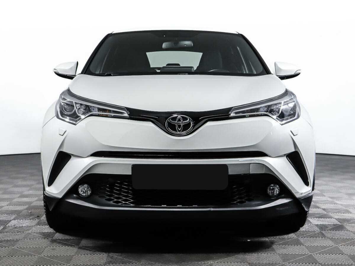 Купить Toyota C-HR, 2018, 52 185 км.. Фото: #1