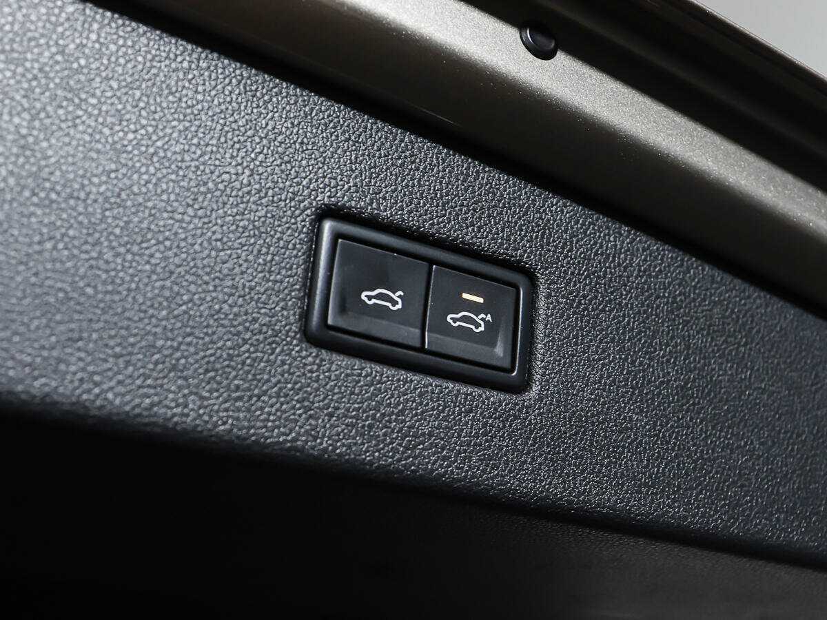 Купить Volkswagen Tiguan, 2017, 128 366 км.. Фото: #17