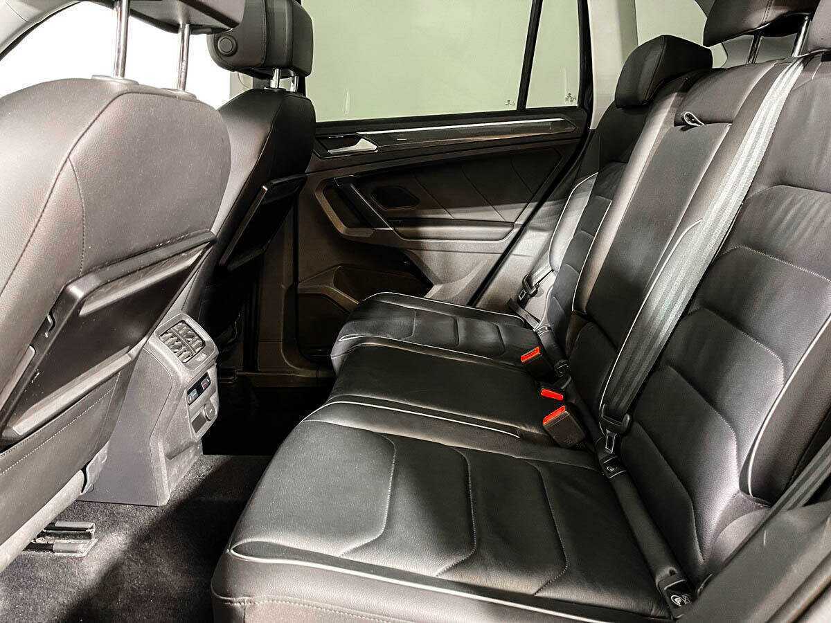 Купить Volkswagen Tiguan, 2017, 126 617 км.. Фото: #9