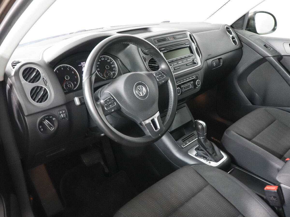 Купить Volkswagen Tiguan, 2015, 72 610 км.. Фото: #8
