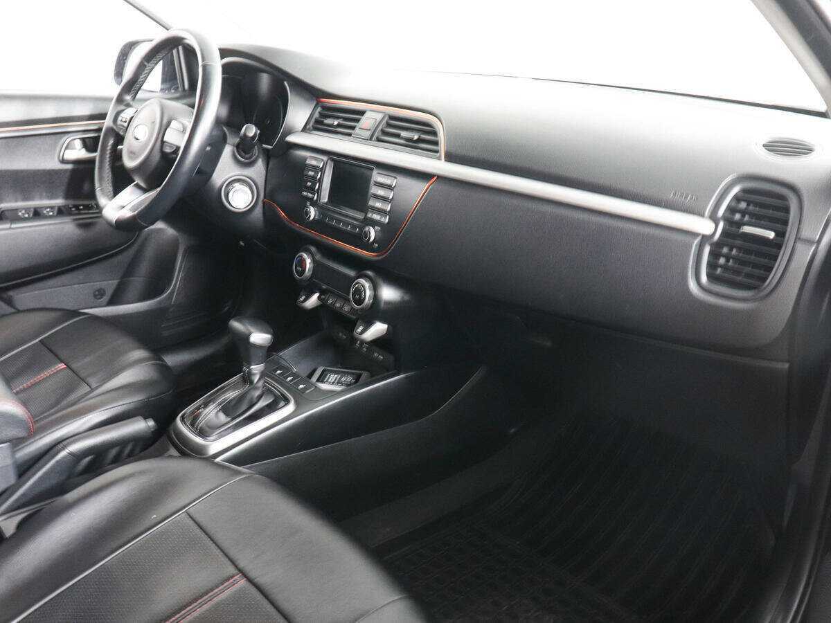 Купить Kia Rio, 2018, 65 622 км.. Фото: #9