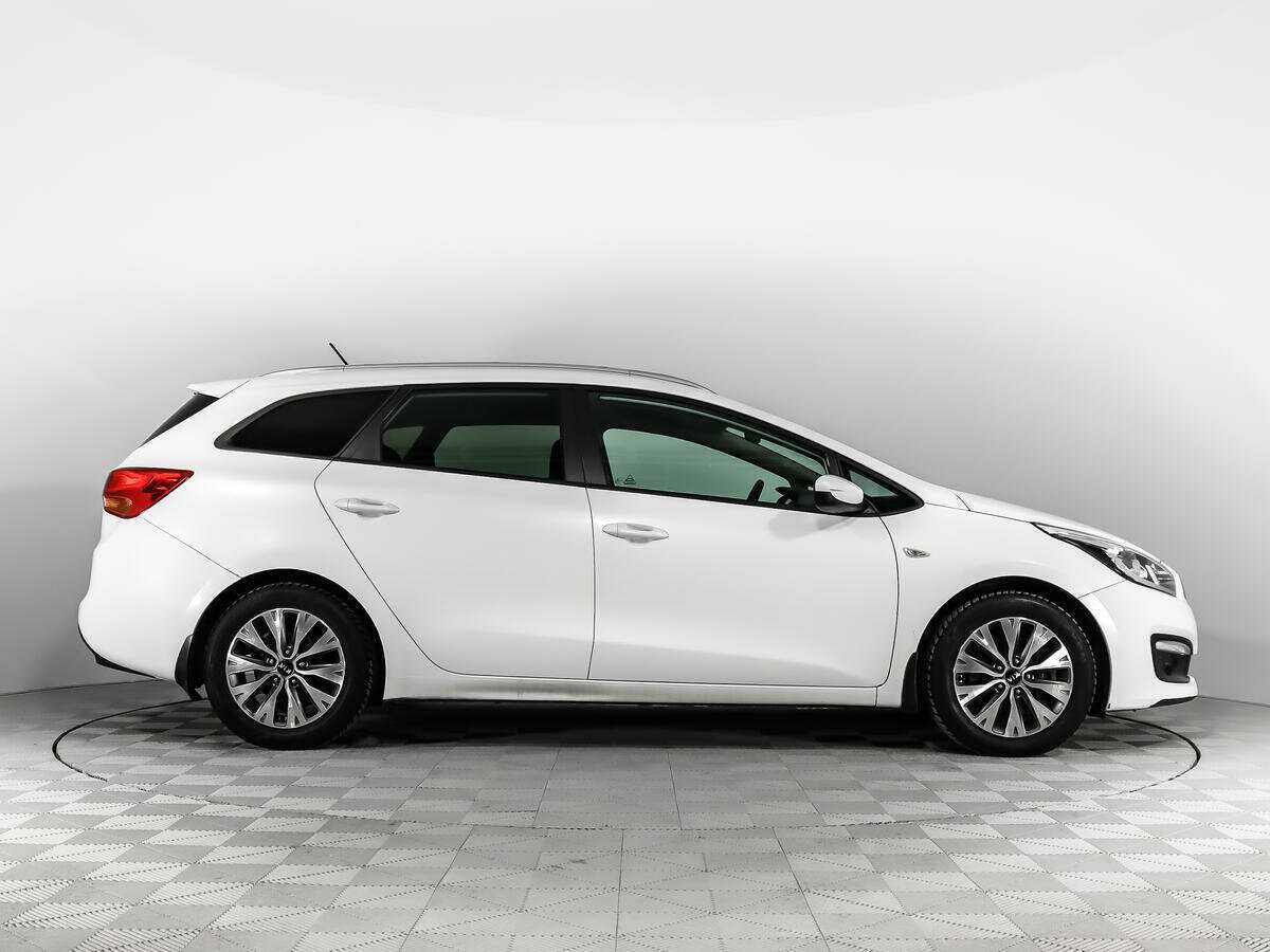 Купить Kia Ceed, 2016, 60 104 км.. Фото: #3