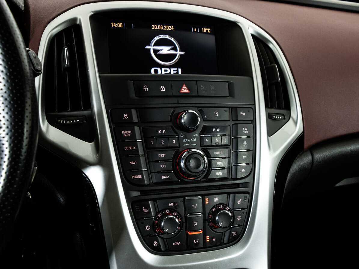 Купить Опель Астра, 2013, 123 755 км.. Фото: #12