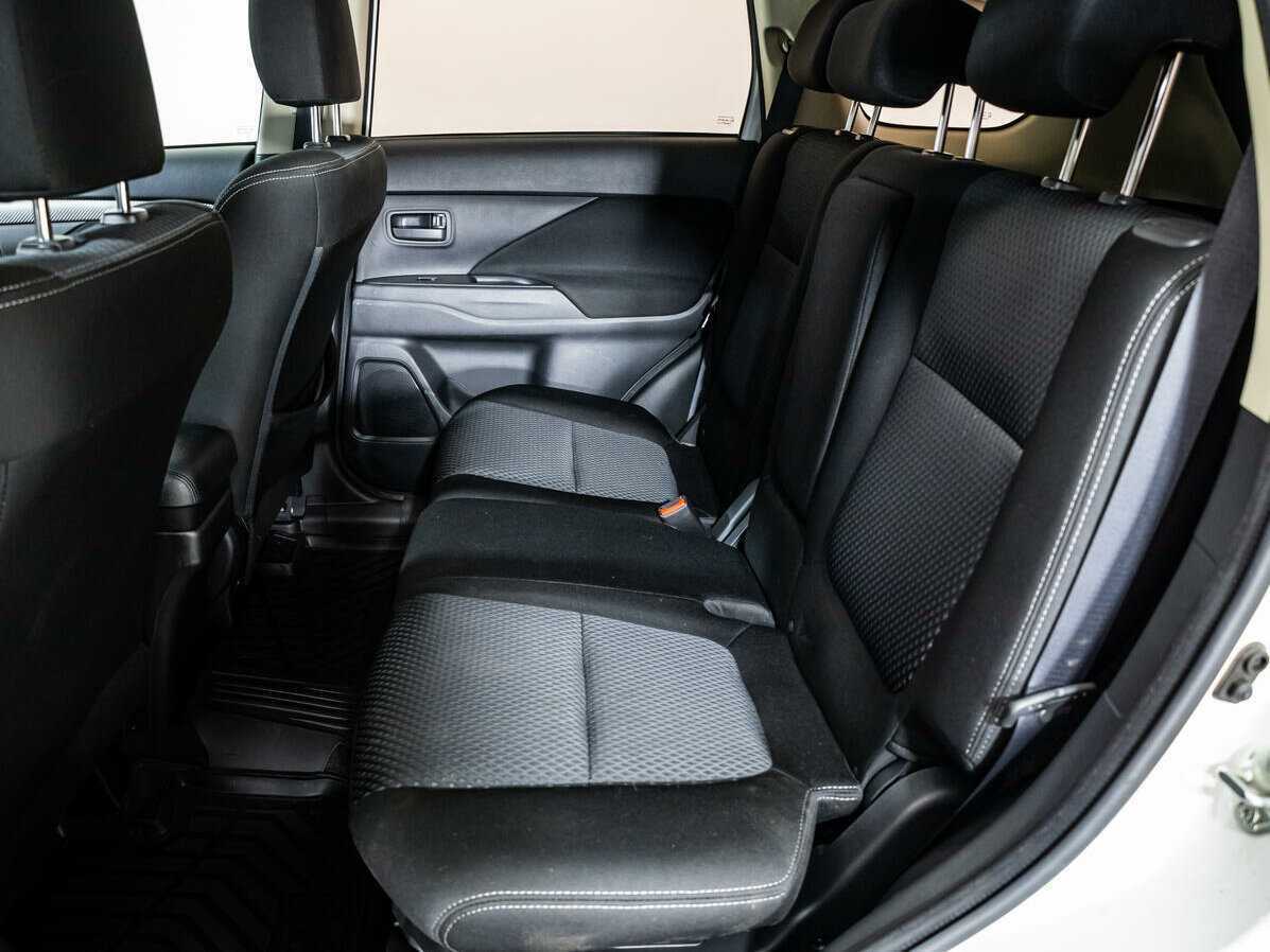 Купить Митсубиши Оутлэндер, 2018, 61 801 км.. Фото: #7