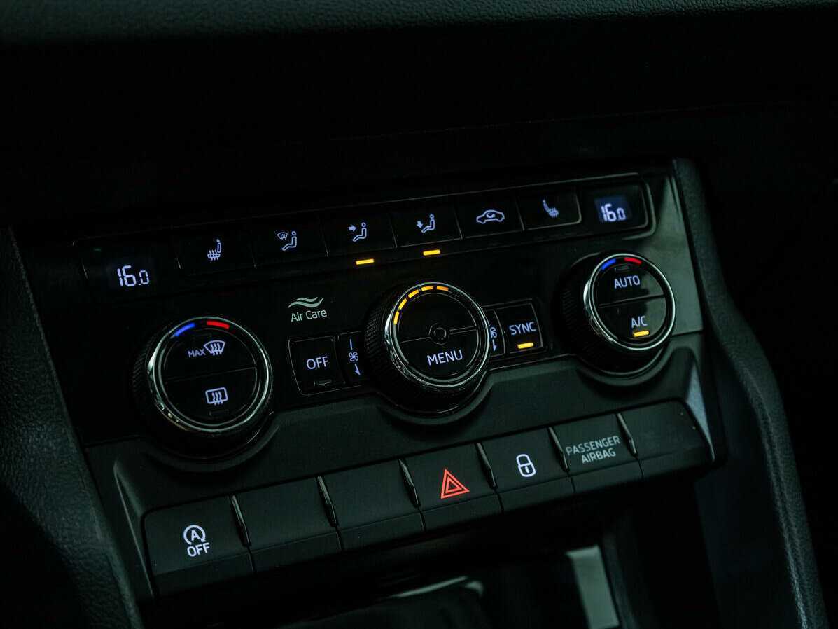 Купить Skoda Karoq, 2021, 48 200 км.. Фото: #16