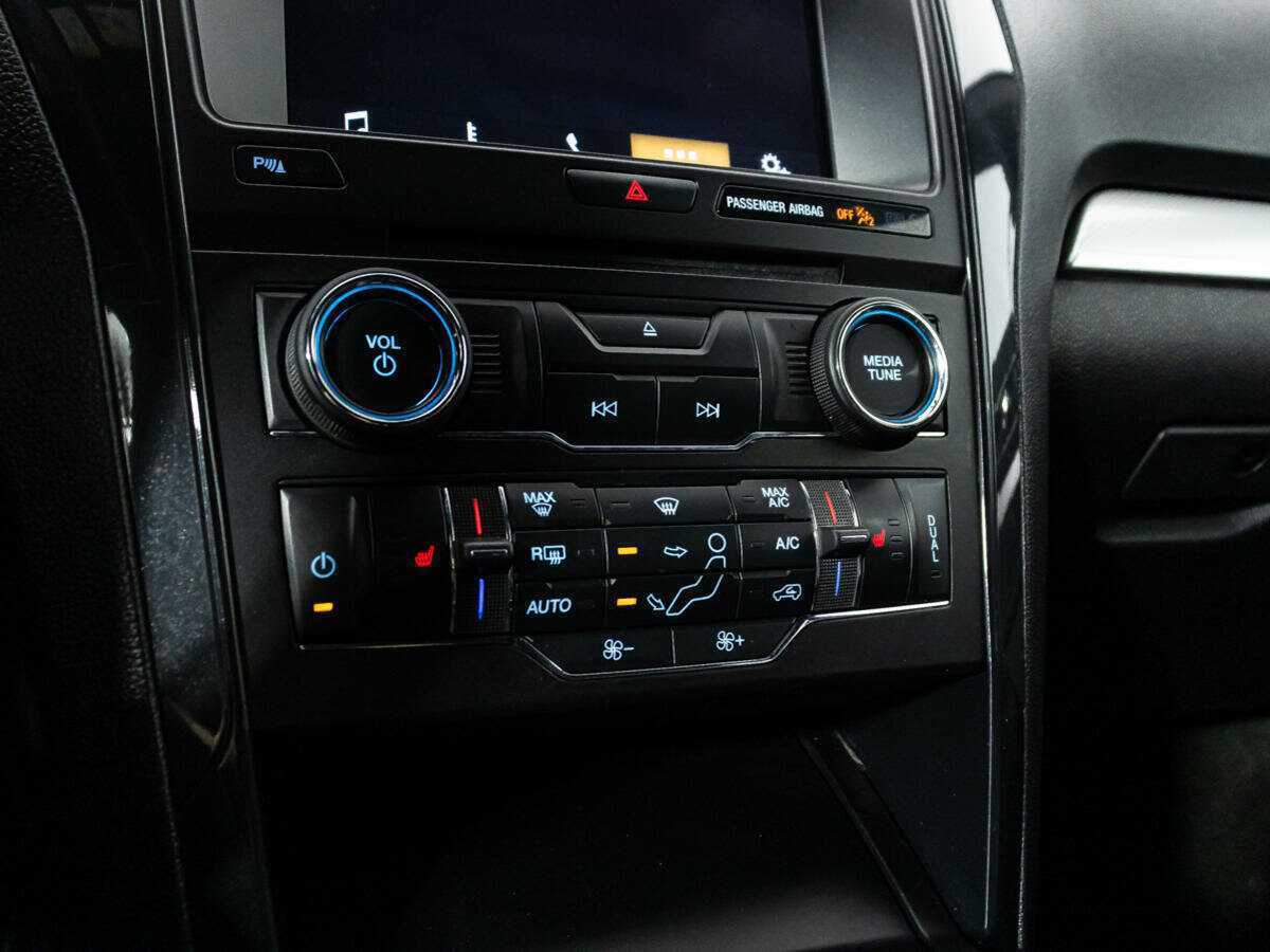 Купить Ford Explorer, 2017, 141 500 км.. Фото: #16