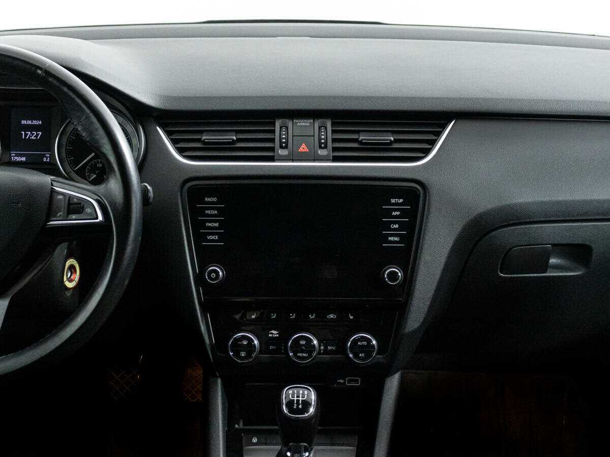 Купить Шкода Октавия, 2018, 175 047 км.. Фото: #13